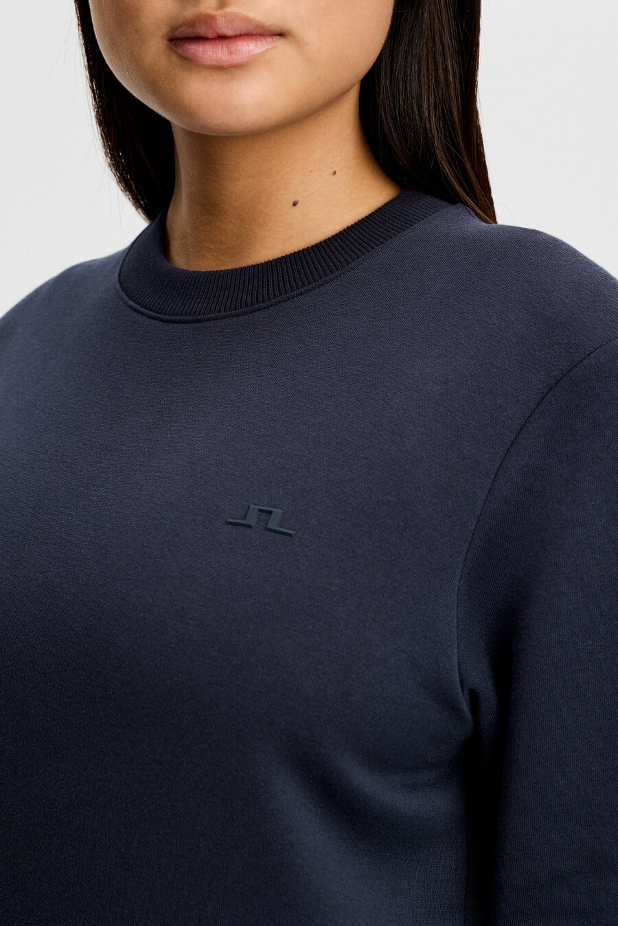 nova crew neck