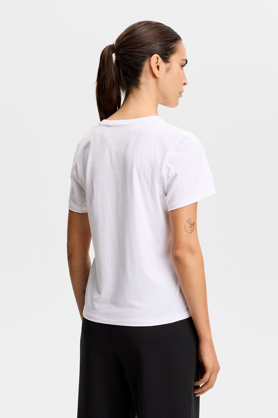 nova t-shirt
